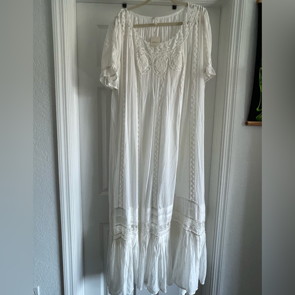 Free People White Bohemian Long Sleeve Dress